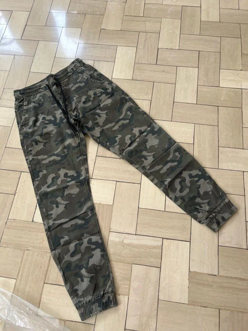 forever 21 camo green size XS photo 1