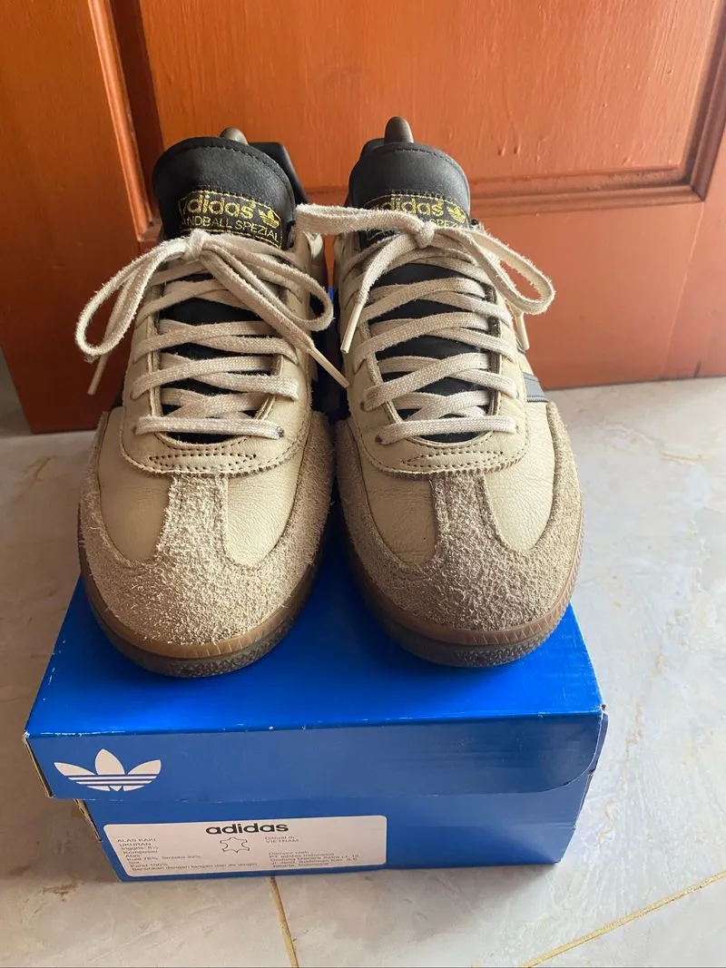 Adidas Handball Spezial W photo 1