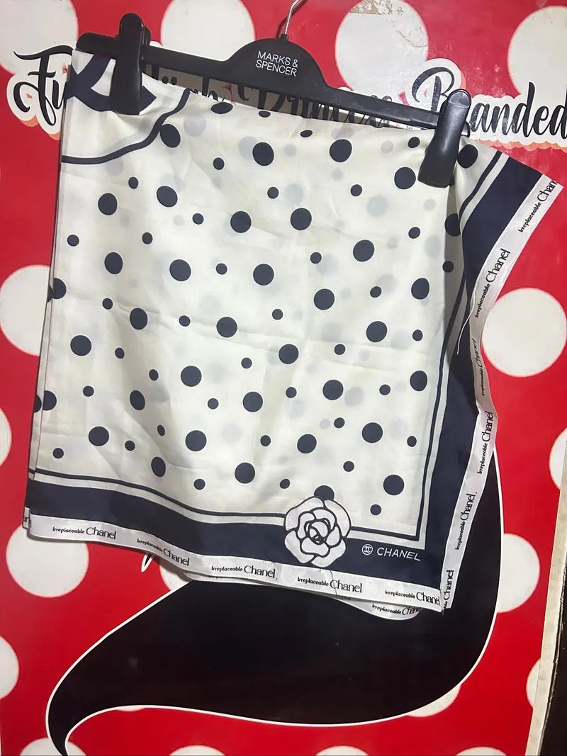 polkadot chanel list hitam  photo 1