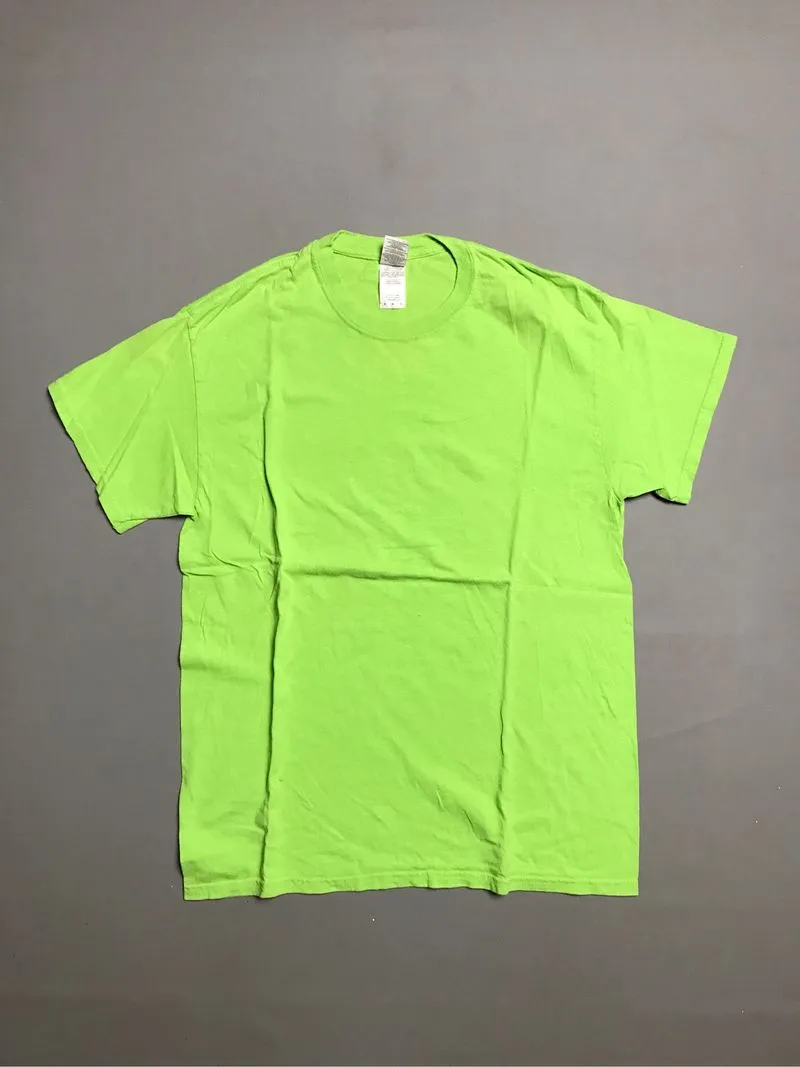 Gildan Basic T-Shirt photo 1
