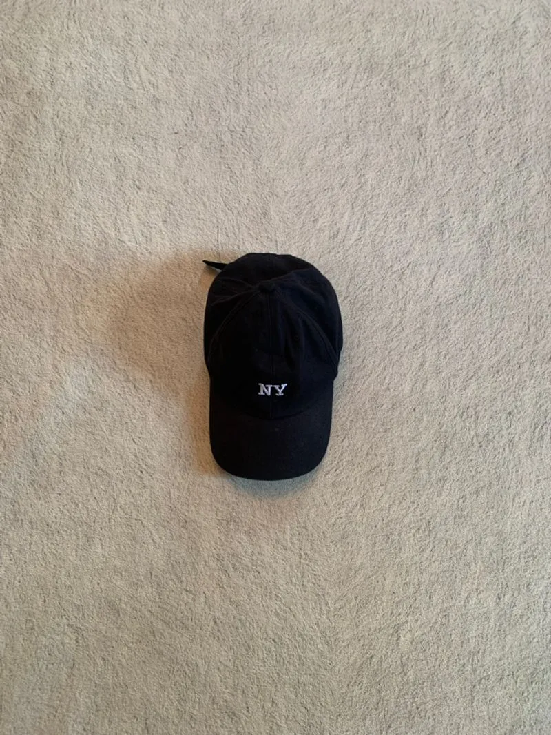 NY small logo hats photo 1