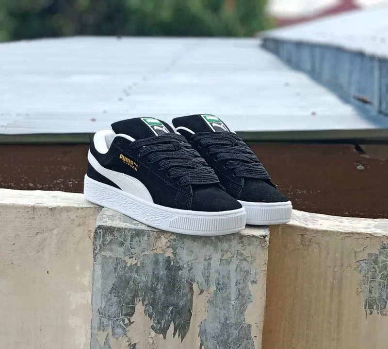 Puma Streetwear Casual Sneakers Pria white black photo 1