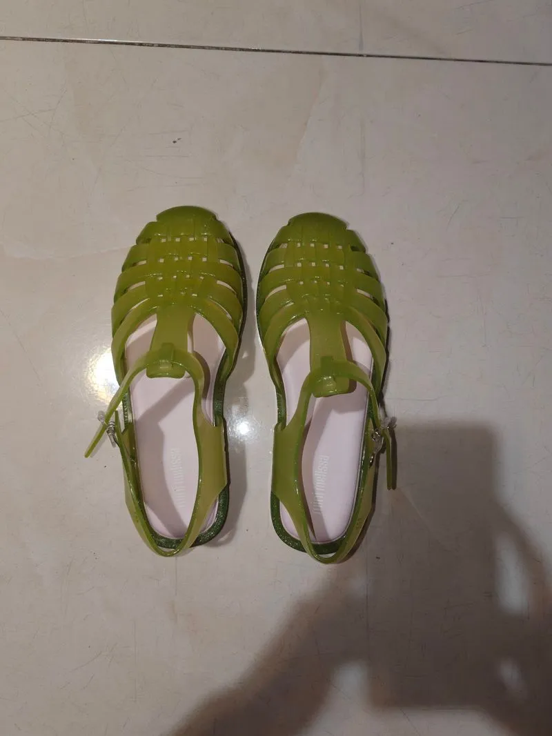 Melissa Anak UK 32 photo 1