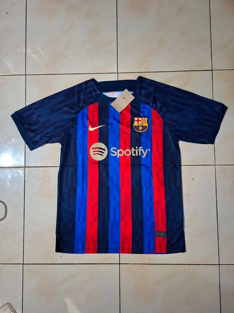 Barcelona 2022-2023  photo 1