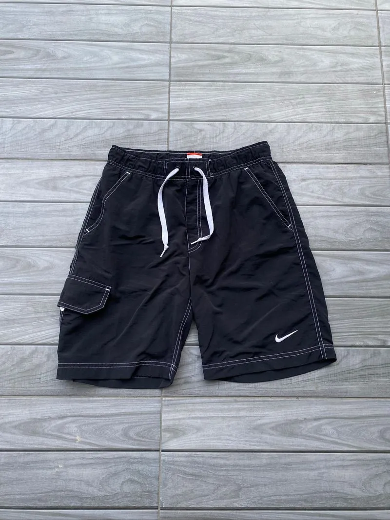 Celana pendek nike vintage y2k nylon cargo black photo 1