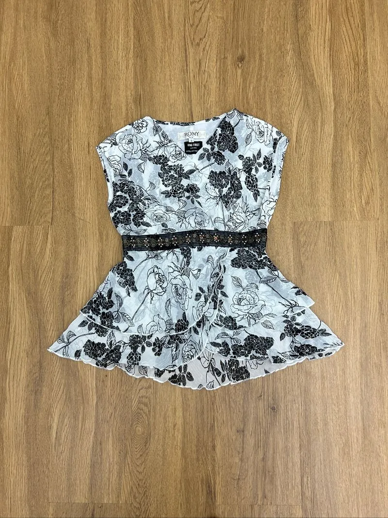 Romy Floral Peplum Top Vintage Y2K Blouse Hitam Putih Sleeve photo 1