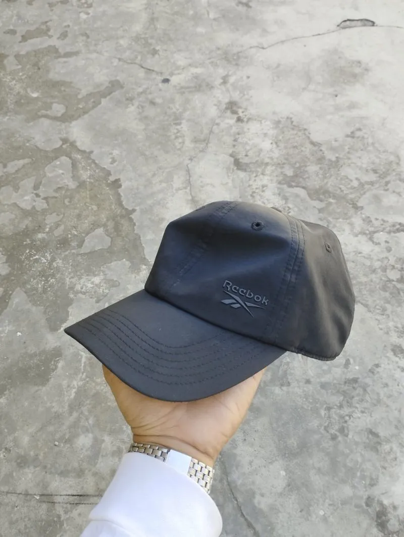 Reebok Caps Running  photo 1
