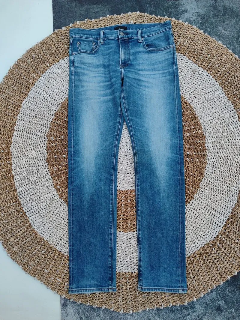 Uniqlo Selvedge Slim Straight Denim  photo 1