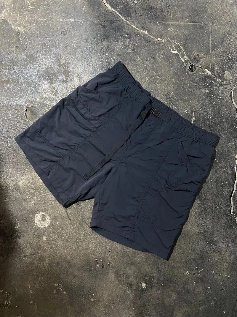 Uniqlo Utility Nylon Cargo Short Pants Black Unisex  photo 1