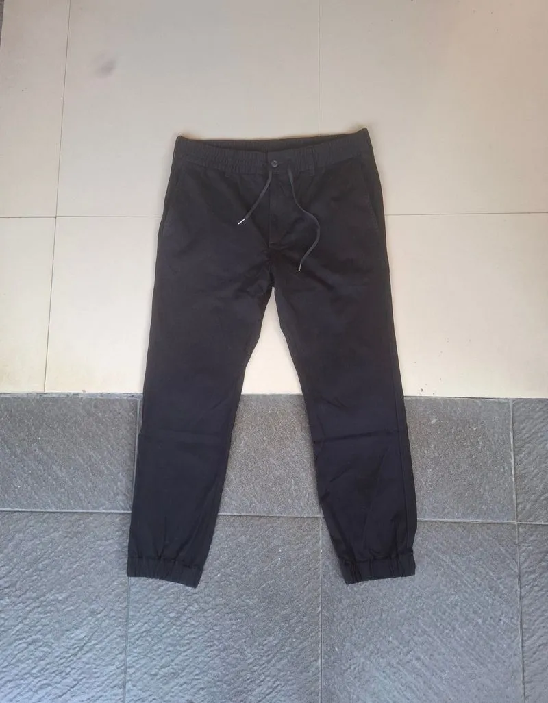 Back Number Jogger Pants
Size tag XL
Lp : 88 - 92 photo 1