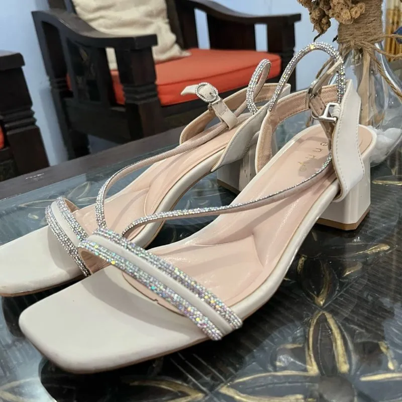 Genny Heels White photo 1