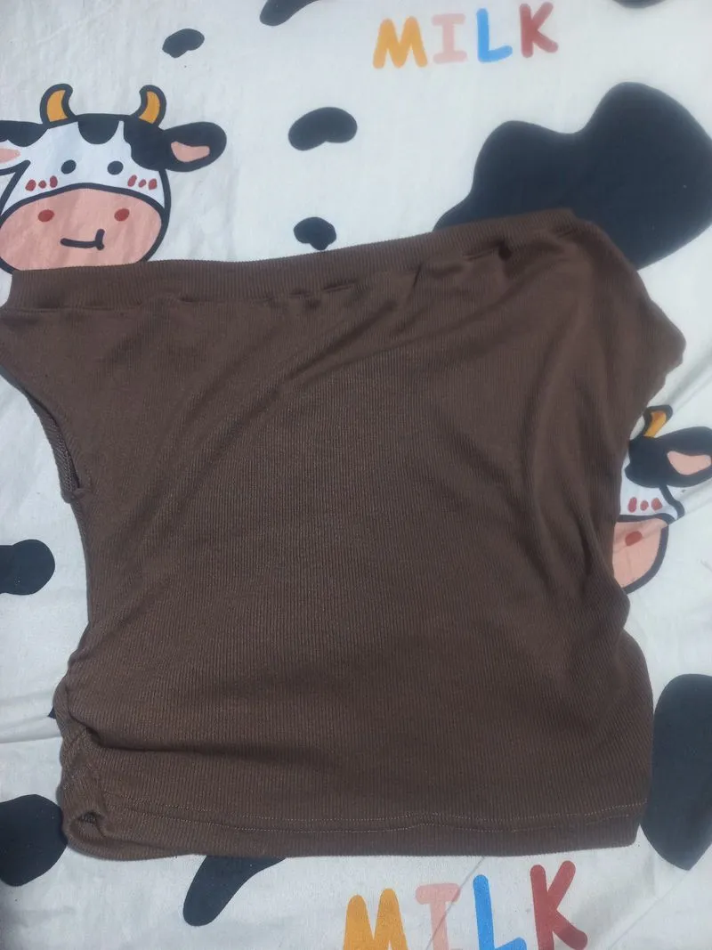 Off shoulder top photo 1