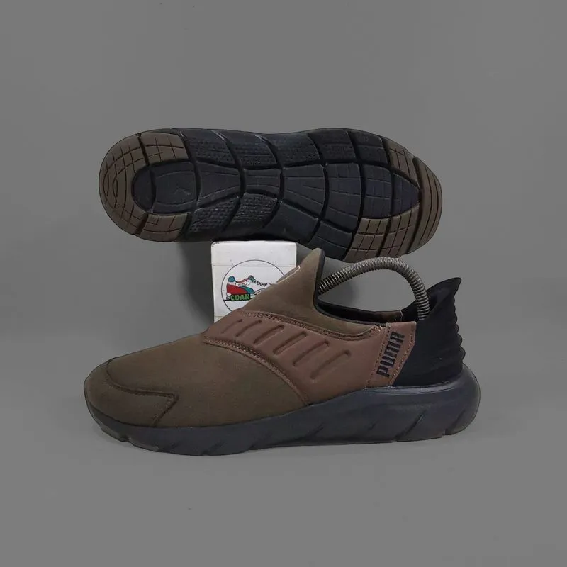 Sepatu Slip On Puma SoftRide Flex Ease in Japan photo 1