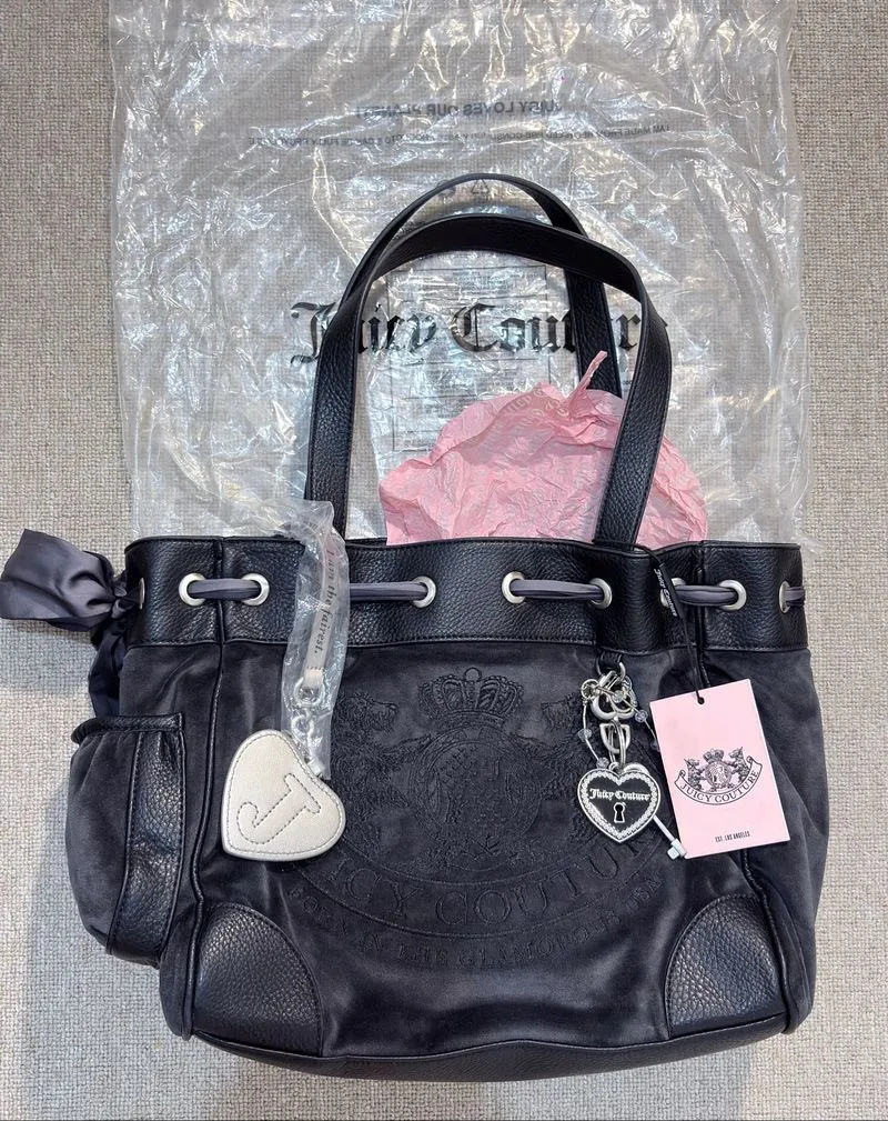 Juicy Couture Daydreamer Tote Bag photo 1
