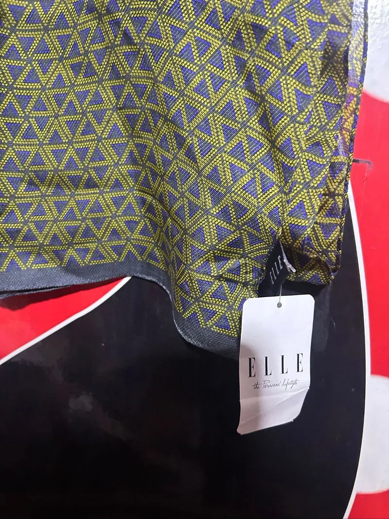 elle pashmina with tag photo 1
