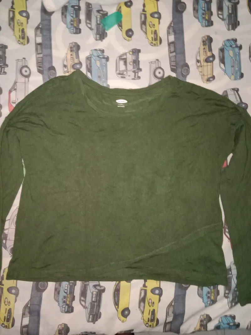 Dijual kaos lengan panjang original Old Navy berwarna hijau  photo 1