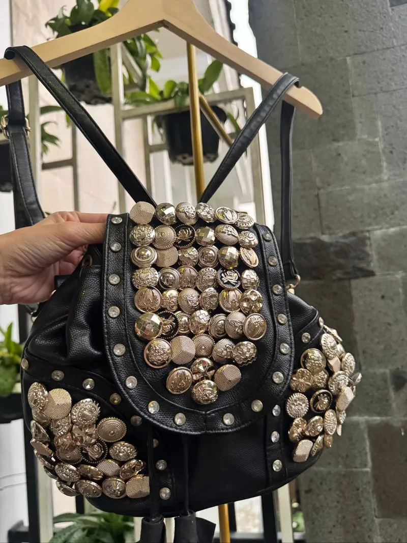 Tas gendong kulit sintetis dengan kancing gold photo 1
