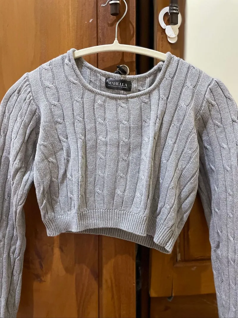 Grey crop top knit photo 1