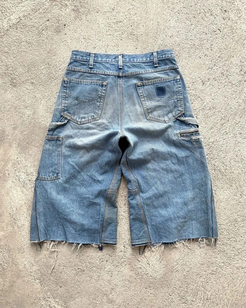 Crazy Trashed Vintage Carhartt 3/4 Short B171 - DST photo 1