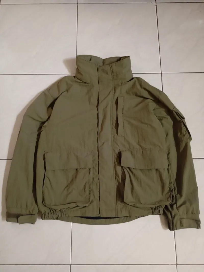 Global UNIQLO utility short jacket photo 1