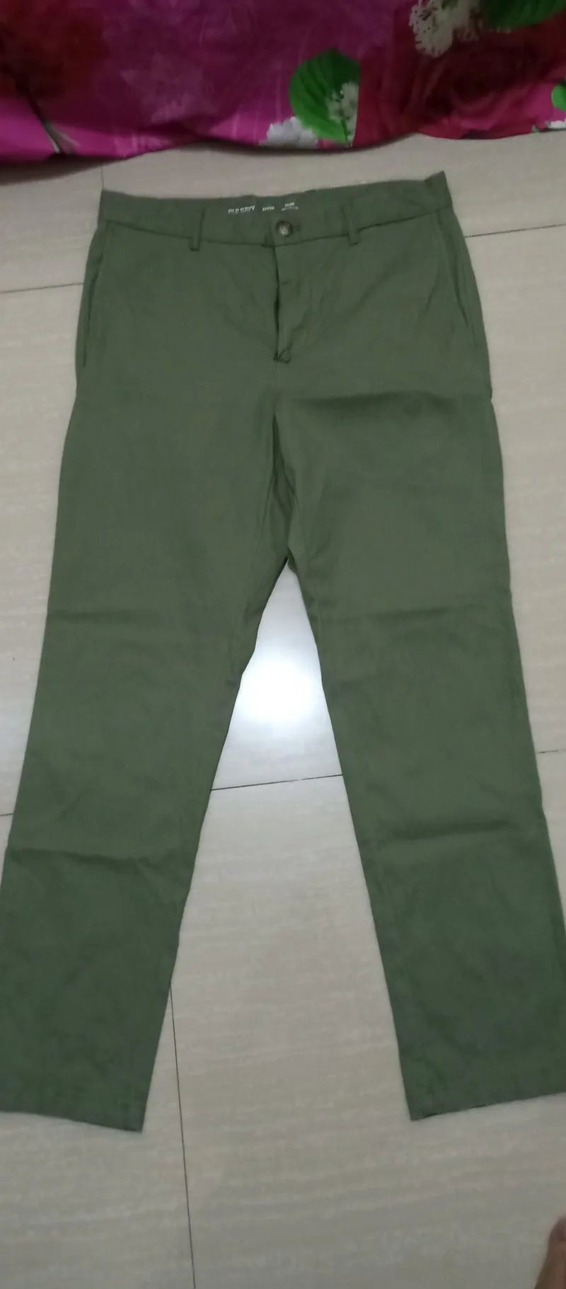 Chino Pants Old navy " Olive " Size 32 photo 1