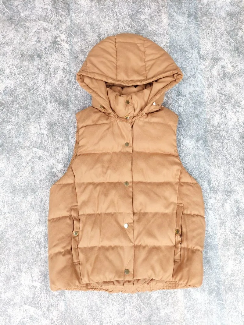 GU UNIQLO VEST PUFFER photo 1