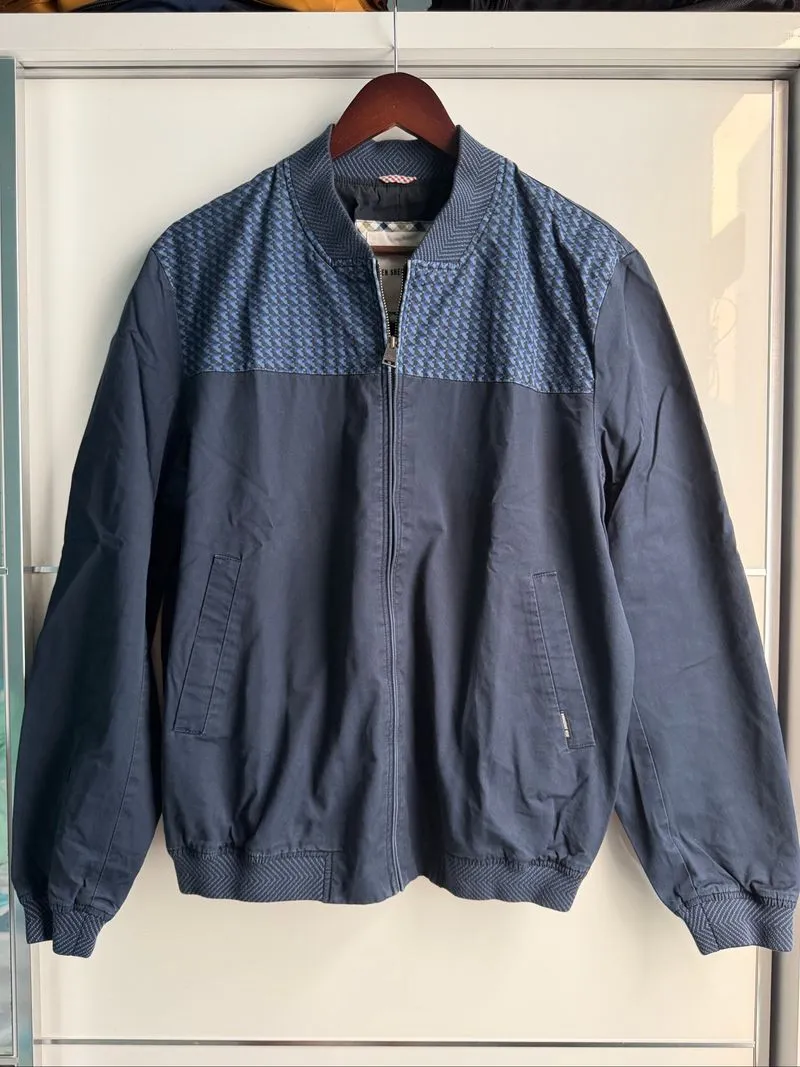 Ben Sherman Geometric Panel Bomber Blouson Navy photo 1
