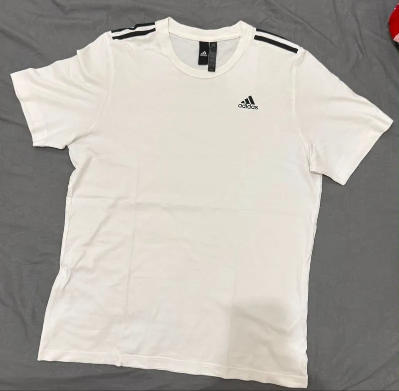 Kaos adidas  Essential 3 Stripes Original photo 1
