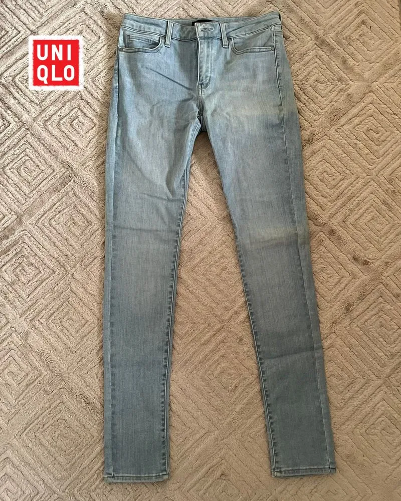 UNIQLO Skinny Jeans Ultra Stretch Tapered photo 1