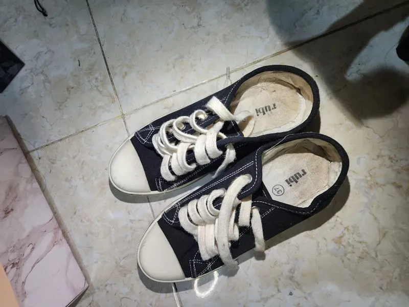 Sepatu kets Rubi photo 1