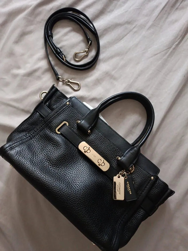 Coach Swagger 27 Black photo 1