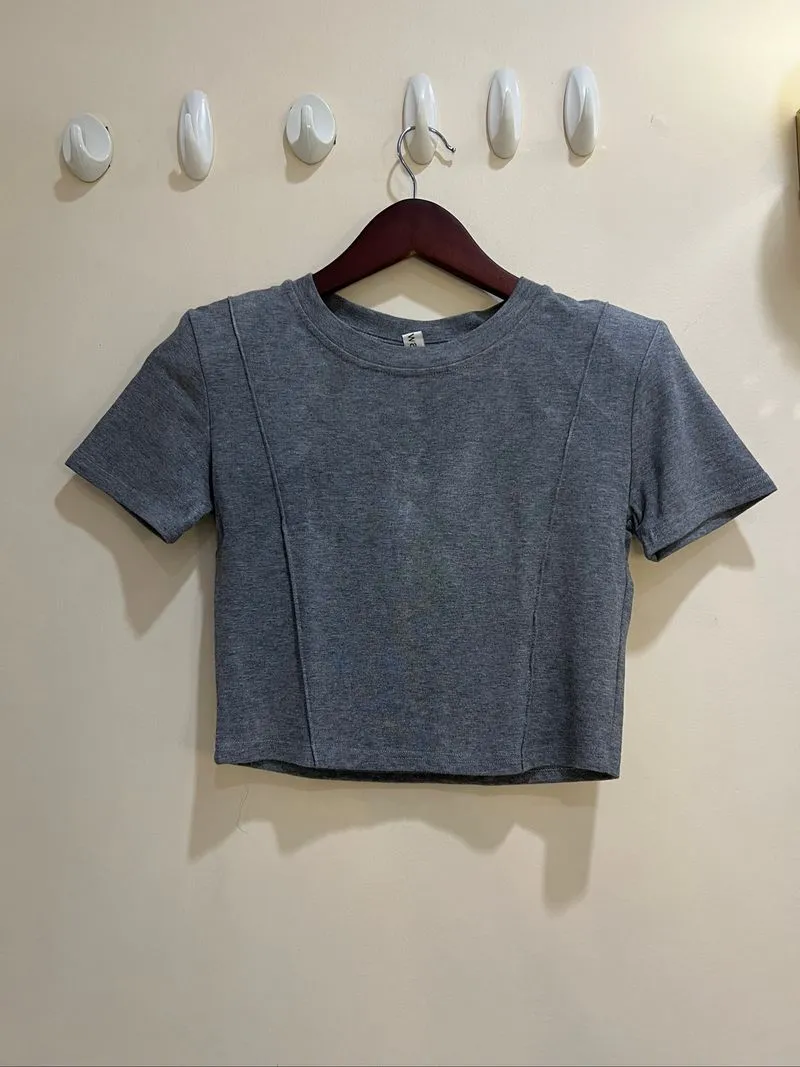 Kaos Abu Abu Polos  photo 1