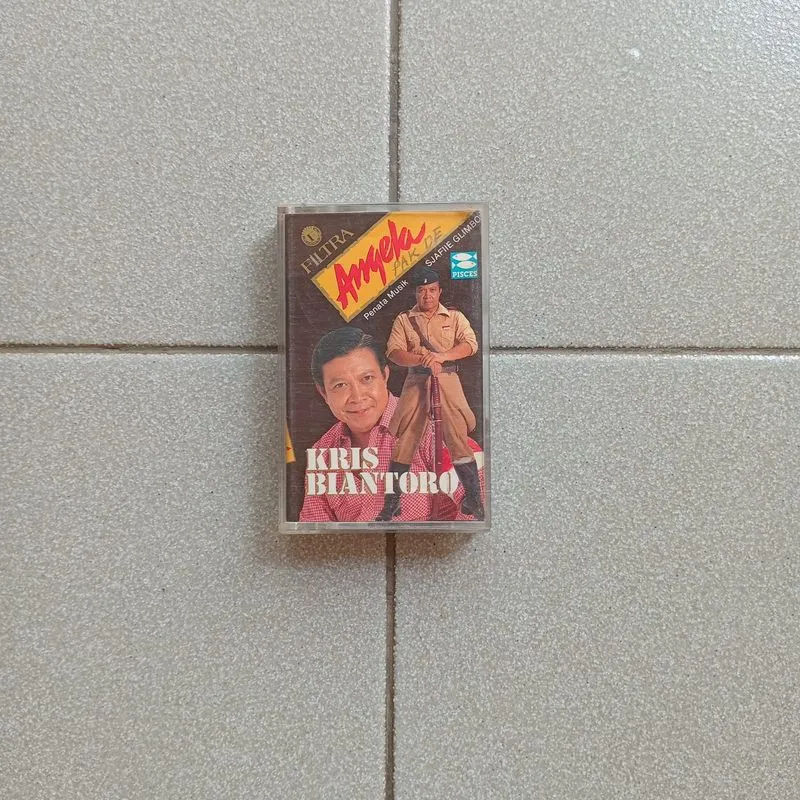 Kaset Pita Cassette Tape Vintage Kris Biantoro Angela Retro photo 1