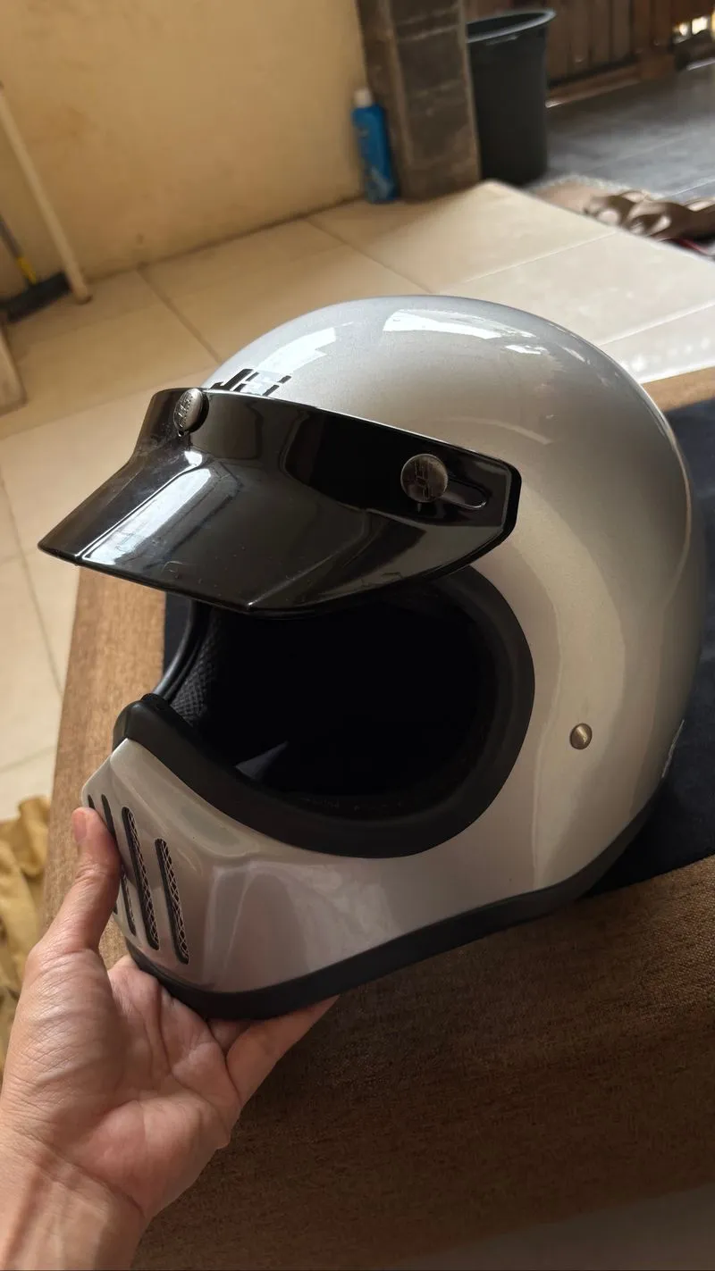 Helm full face classic merk j steady photo 1