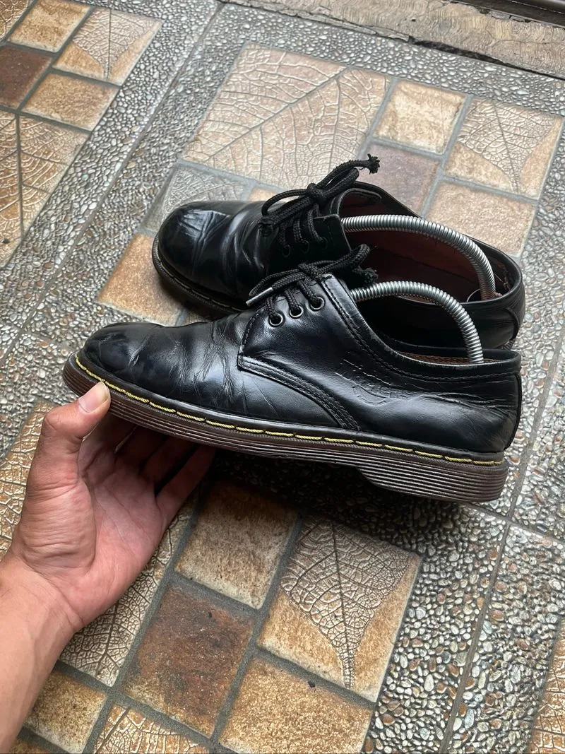 dr martens 1461 black size 41/42 photo 1