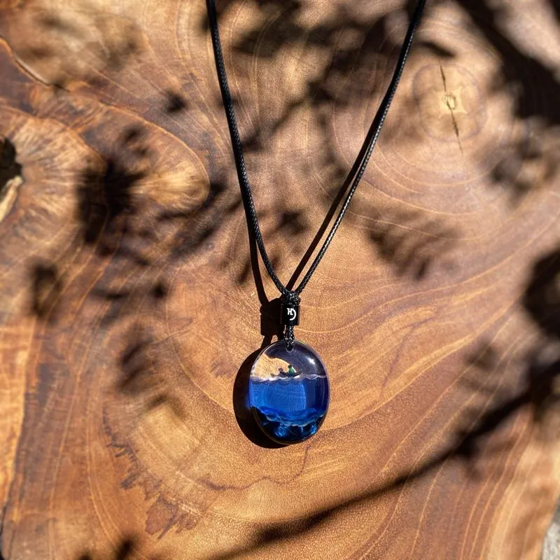Hendgift kalung Sea & man in boat glow in the dark photo 1