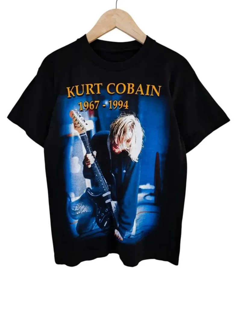Kurt cobain photo 1