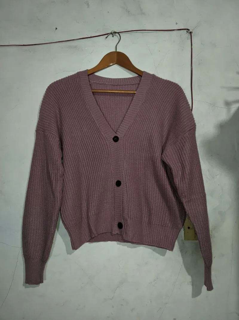cardigan  photo 1