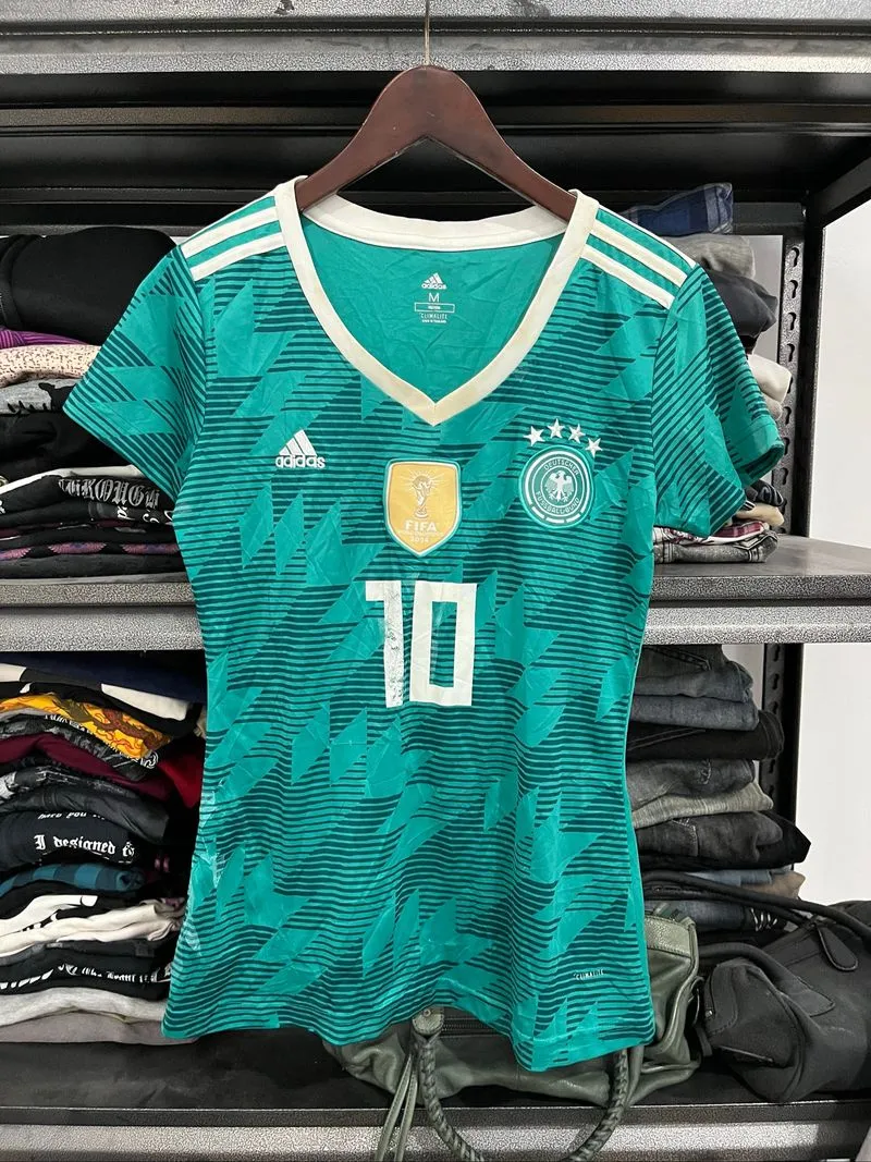 Jersey german ozil photo 1
