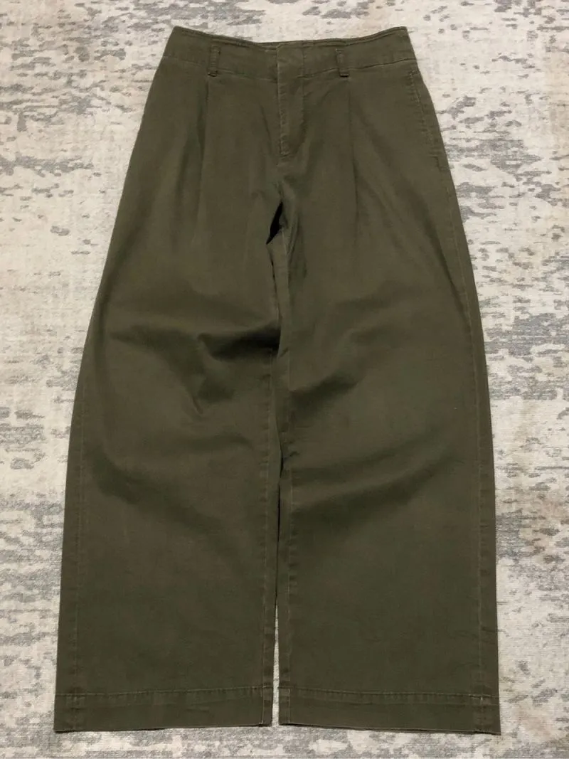 Uniqlo One Tuck Wide Baggy Pants Olive photo 1