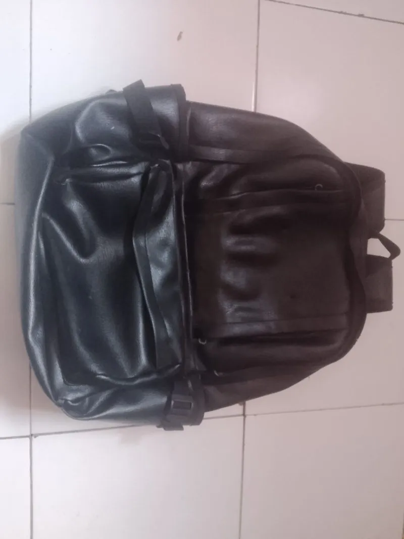 backpack kulit sintetis hitam photo 1
