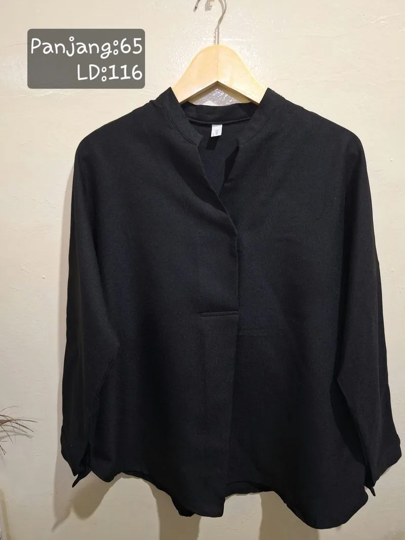 Blouse photo 1