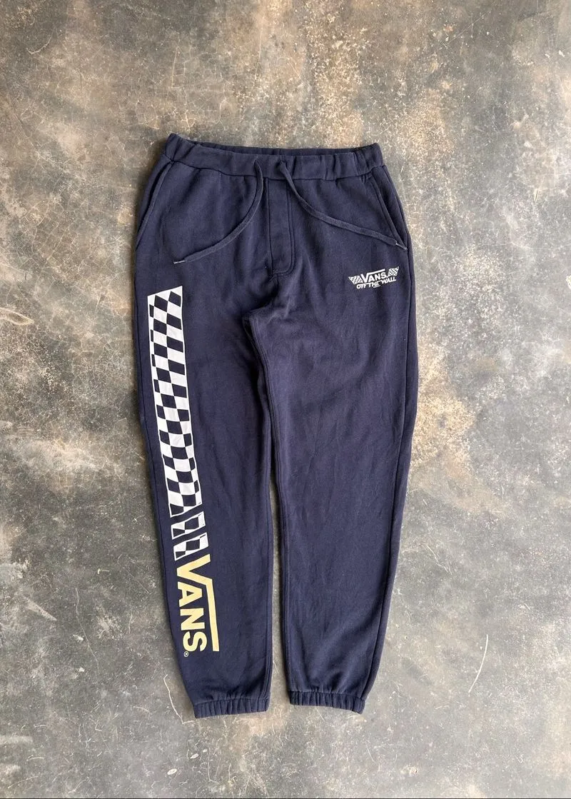 Vans jogger photo 1