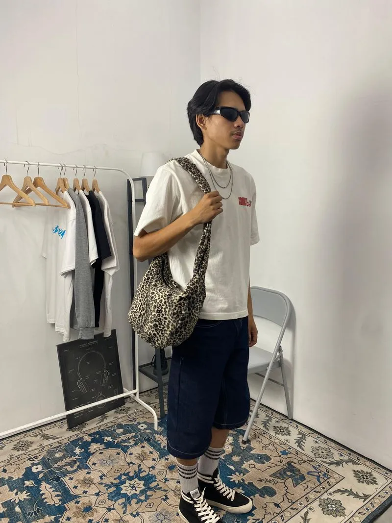 Streetwear Y2K Bag Pria white tan photo 1