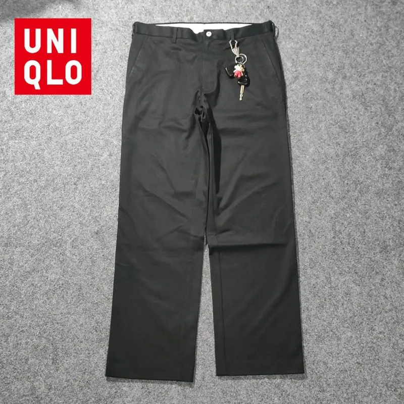 UNIQLO Chino reguler pants black original  photo 1