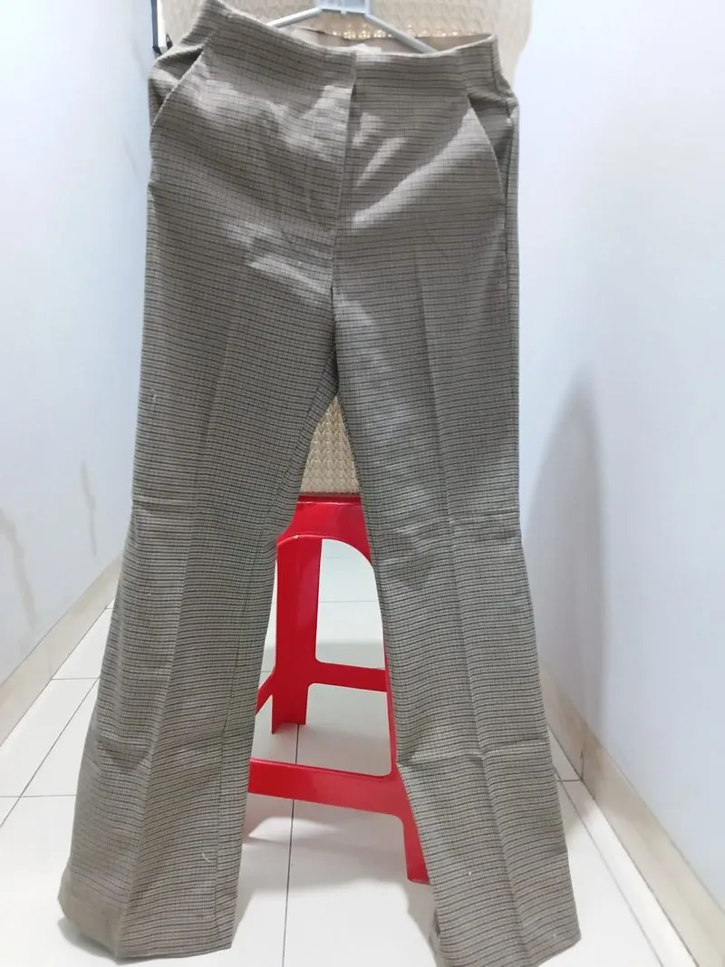 H&M PANTS TARTAN BROWN photo 1