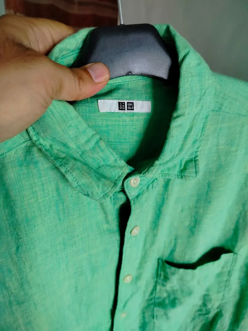 kemeja SIZE S LINEN PRIA UNIQLO photo 1