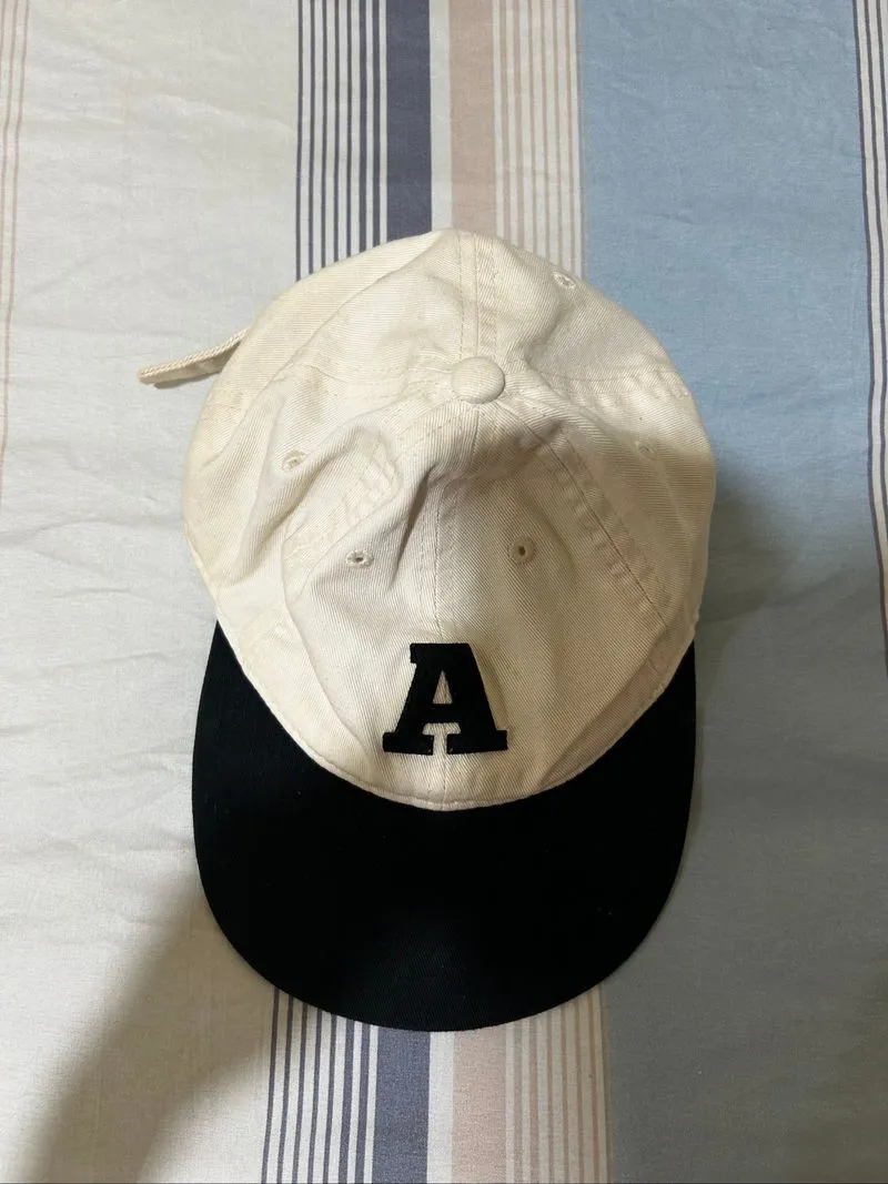TOPI CASUAL  photo 1