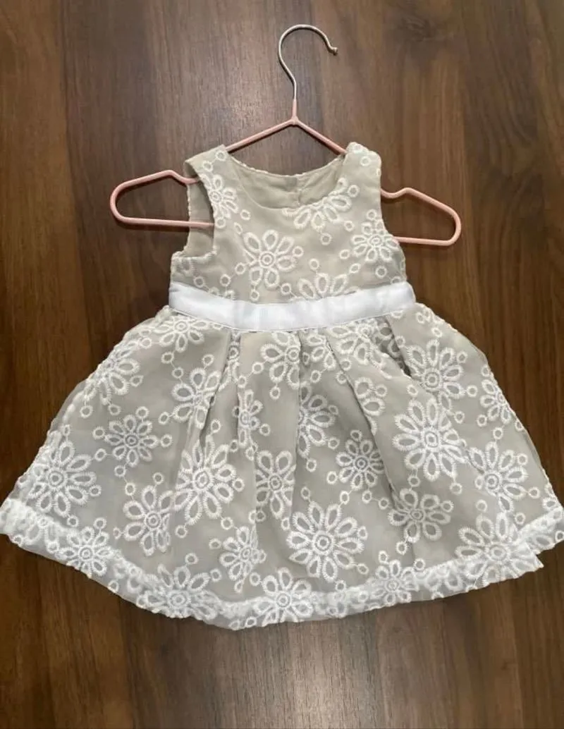 Mothers care dress  photo 1
