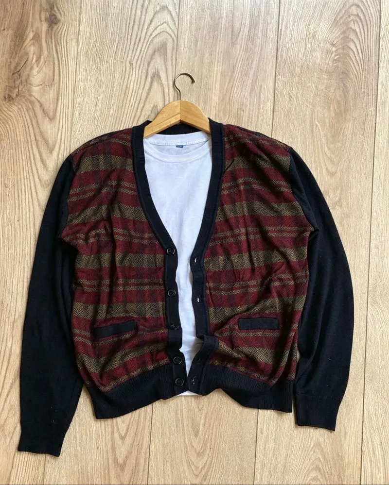 cardigan photo 1
